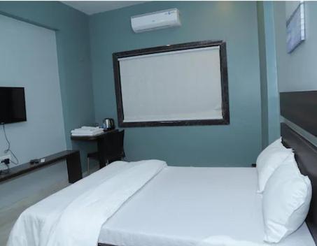 Hotel Rahul Regency, Aurangabad Exteriör bild